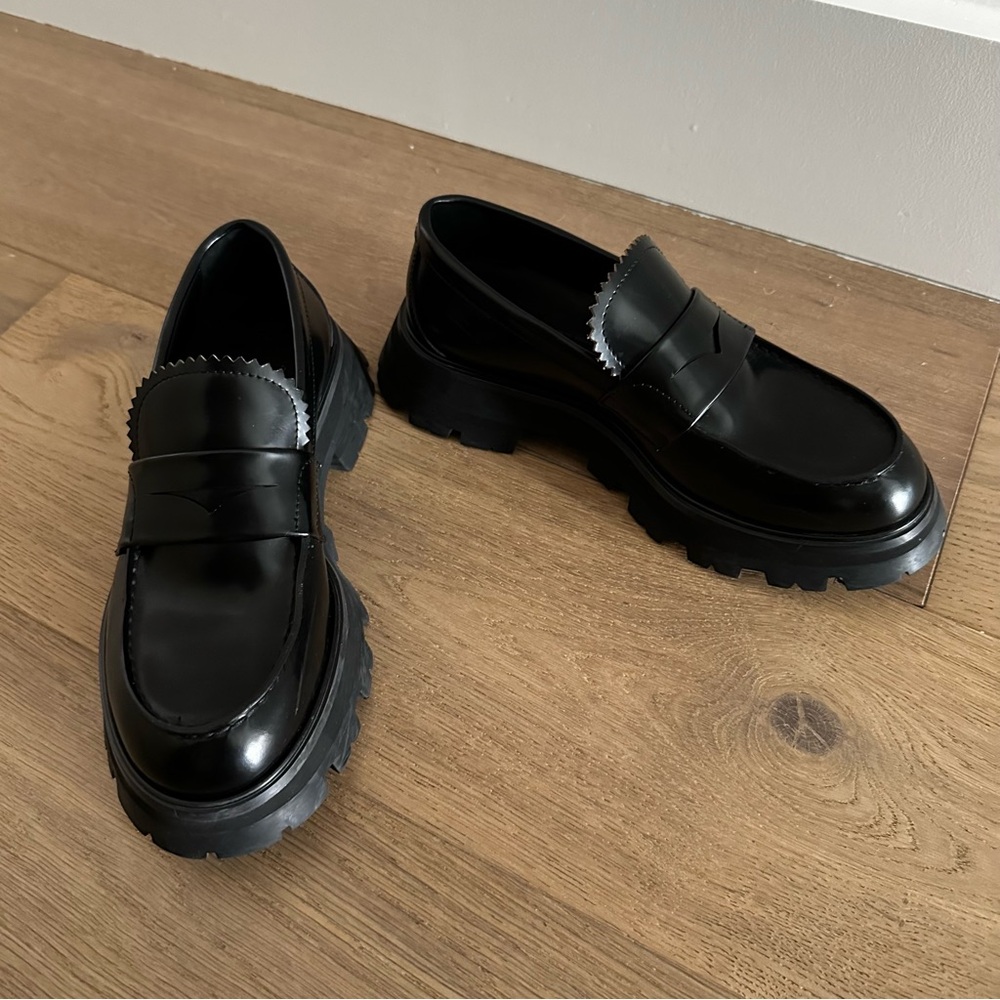 ALEXANDER MCQUEEN black leather loafers, size 38